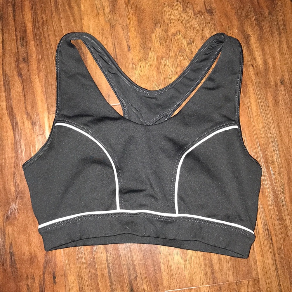 unknown brand sportsbra